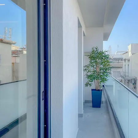 Luxury Διαμέρισμα *