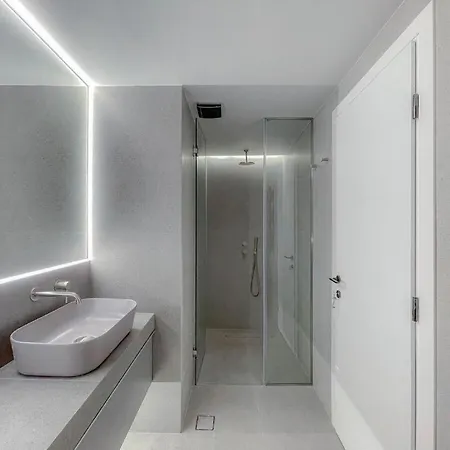 Luxury 塞萨洛尼基